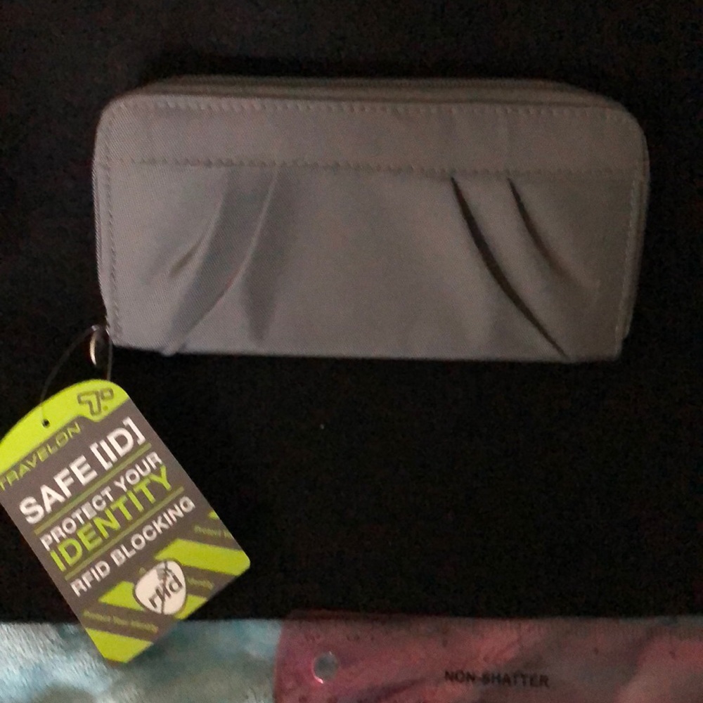 Wallet